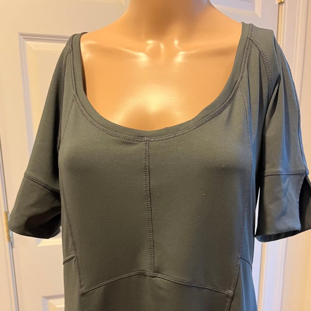 Columbia dress Large